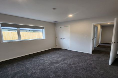 Photo of property in 8 Ash Close, Levin, 5510