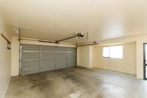 Photo of property in 94 Summerhill Drive, Fitzherbert, Palmerston North, 4410
