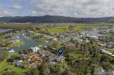 Photo of property in 102 South Highway East, Whitianga, 3510