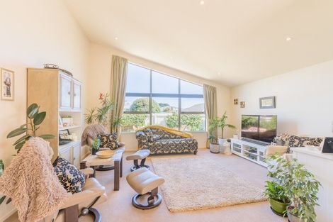 Photo of property in 4b Huia Road, Raumati Beach, Paraparaumu, 5032
