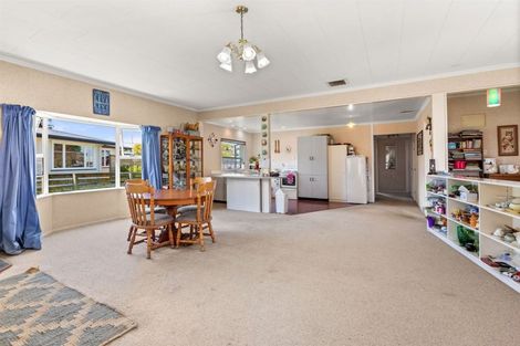 Photo of property in 18 West Street, Feilding, 4702