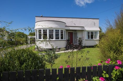 Photo of property in 37 Muir Street, Te Hapara, Gisborne, 4010