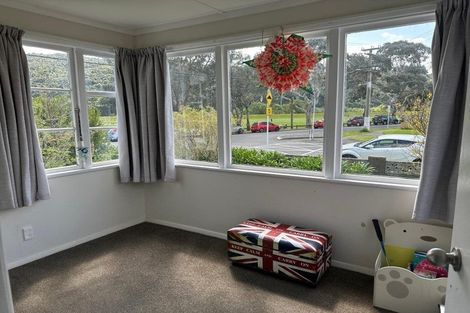Photo of property in 2 Churton Crescent, Taita, Lower Hutt, 5011