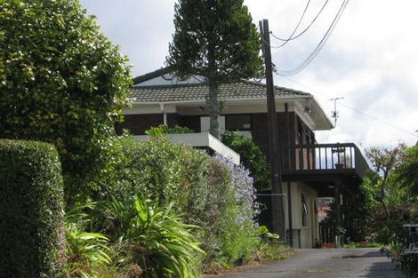 Photo of property in 2/54 Tirimoana Road, Te Atatu South, Auckland, 0602