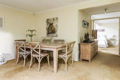 Photo of property in 9 Coromandel Crescent, Mairangi Bay, Auckland, 0630