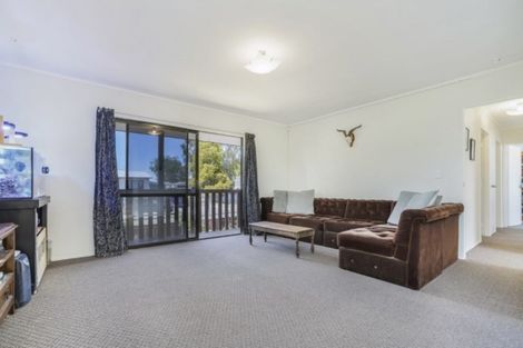 Photo of property in 18 Lloyd Drive, Nawton, Hamilton, 3200