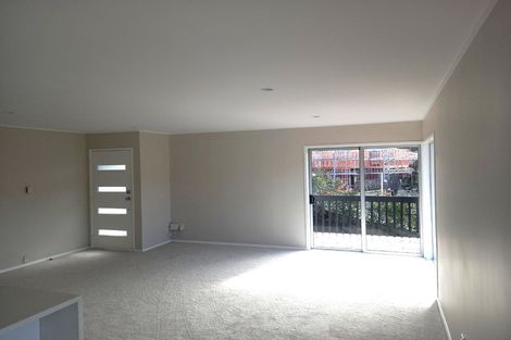 Photo of property in 23 Spinella Drive, Bayview, Auckland, 0629