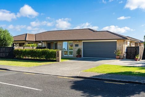 Photo of property in 1 Spinnaker Lane, Mangawhai, 0505