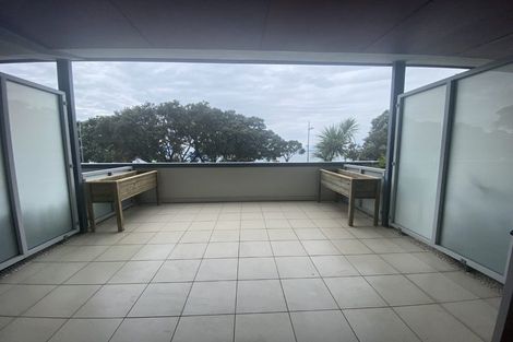 Photo of property in Ocean Breeze Apts, 8107/87 Clyde Road, Browns Bay, Auckland, 0630