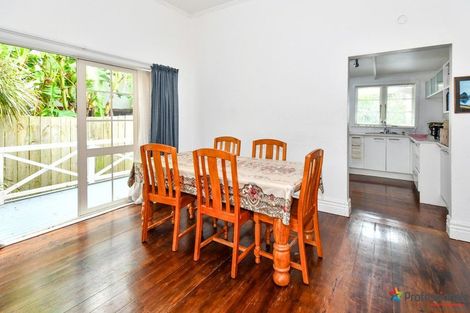 Photo of property in 7 Donegal Street, Avondale, Auckland, 0600