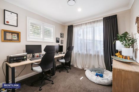 Photo of property in 17 Matepu Crescent, Pyes Pa, Tauranga, 3112