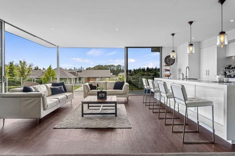 Photo of property in 76 Oakgrove Drive, Rangiora, 7400