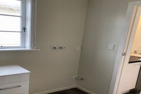 Photo of property in 23 Tinakori Road, Thorndon, Wellington, 6011