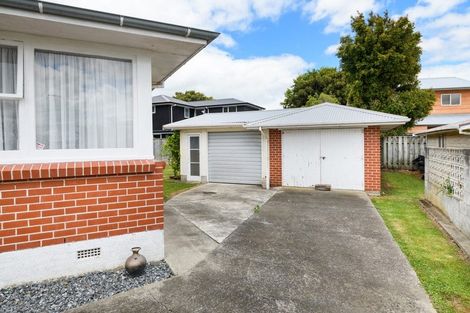 Photo of property in 5 Fairview Place, Feilding, 4702