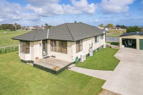 Photo of property in 15 Rangitatau Road West, Pakaraka, Wanganui, 4574