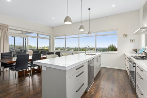 Photo of property in 9 Iona Road, Havelock North, 4130