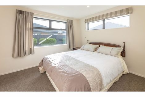 Photo of property in 28 Taiore Crescent, Marshland, Christchurch, 8083