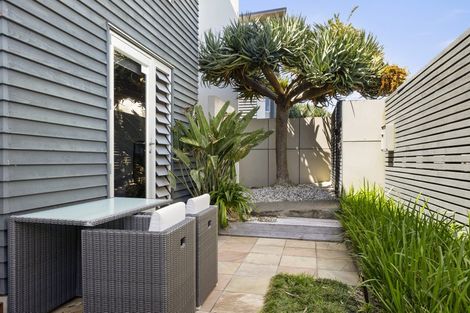 Photo of property in 90b Buller Street, New Plymouth, 4312