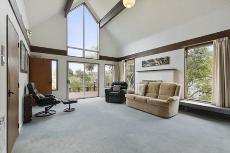 Photo of property in 9 Palm Grove, Belmont, Lower Hutt, 5010