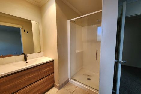 Photo of property in 3a Margarita Rise, Pukekohe, 2120