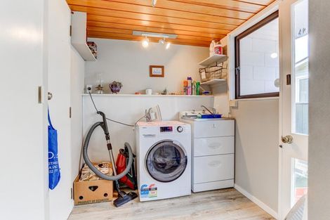 Photo of property in 9a Peakes Road, Saint Johns Hill, Whanganui, 4501