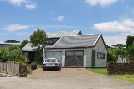 Photo of property in 24 Tide Close, Mount Wellington, Auckland, 1060