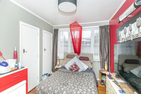 Photo of property in 35 Junction Road, Paeroa, 3600