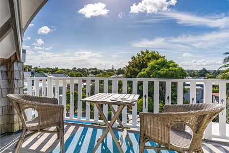 Photo of property in 71 Vauxhall Road, Devonport, Auckland, 0624