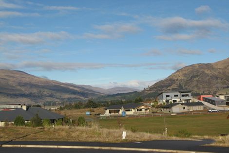 Photo of property in 6 Ansted Place, Wanaka, 9305
