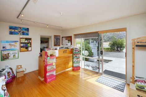 Photo of property in 3328 Christchurch Akaroa Road, Little River, 7591