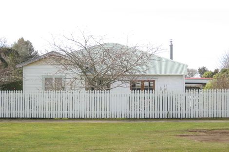 Photo of property in 36 Cordelia Street, Stratford, 4332