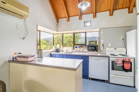 Photo of property in 1154d State Highway 2, Te Marua, Upper Hutt, 5018