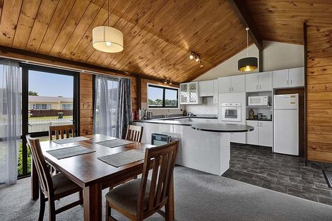 Photo of property in 49 Brennan Place, Opunake, 4616