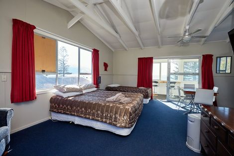 Photo of property in 162 Esplanade, Kaikoura, 7300