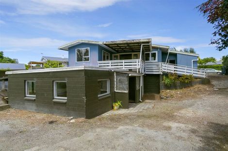 Photo of property in 60 Matuku Street, Two Mile Bay, Taupo, 3330
