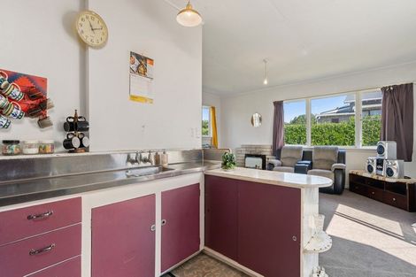Photo of property in 62 Gisborne Terrace, Opunake, 4616