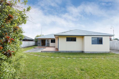 Photo of property in 94 Summerhill Drive, Fitzherbert, Palmerston North, 4410