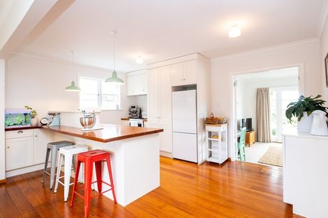 Photo of property in 4 Shrimpton Road, Haumoana, 4102