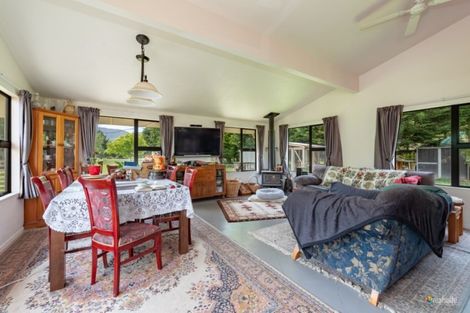 Photo of property in 111a Johnsons Road, Whitemans Valley, Upper Hutt, 5371