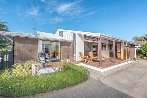 Photo of property in 20 Dunsinane Place, Marton, 4710