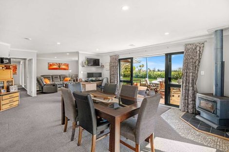 Photo of property in 21 Collins Drive, Waikuku Beach, 7402