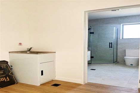 Photo of property in 6 Ihi Place, Karaka, 2578