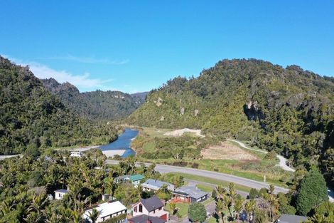Photo of property in 4161 Coast Road, Punakaiki, 7873