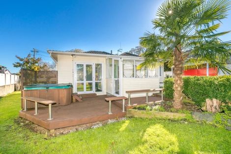 Photo of property in 15 Livingstone Avenue, Nawton, Hamilton, 3200