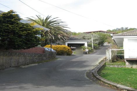 Photo of property in 15 Grenfell Drive, Karori, Wellington, 6012