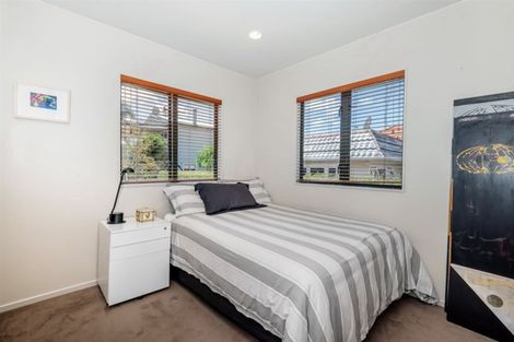 Photo of property in 2/9 Maleme Avenue, Belmont, Auckland, 0622