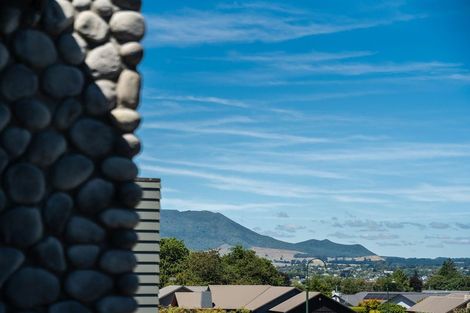 Photo of property in 26 The Circle, Nukuhau, Taupo, 3330