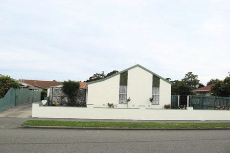 Photo of property in 12 Korora Street, Bromley, Christchurch, 8062