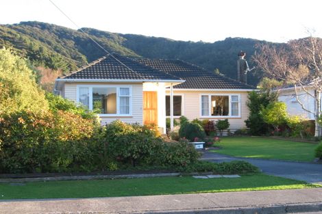 Photo of property in 19 Totara Street, Wainuiomata, Lower Hutt, 5014