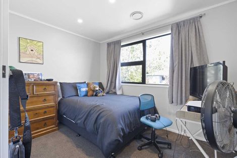 Photo of property in 7 Colonial Place, Kelvin Grove, Palmerston North, 4414